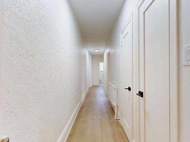 For Lease 1216 Avenue Road Unit# 2, Toronto, Ontario