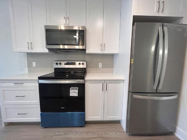 For Lease 121 Mary Street Unit# 201, Clearview, Ontario