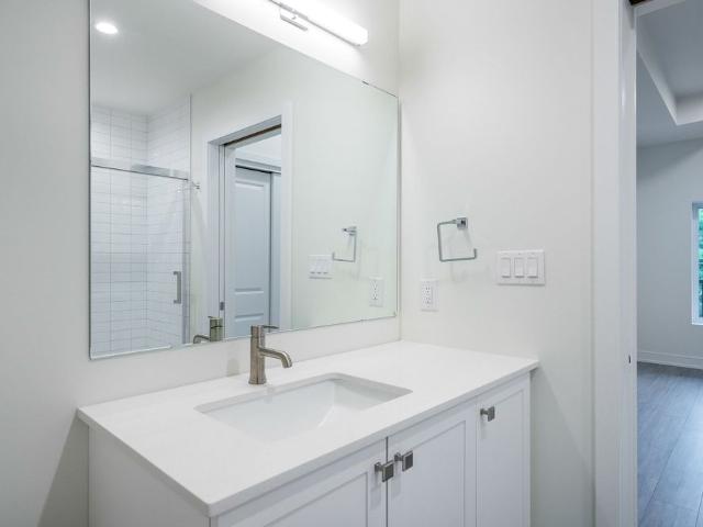 For Lease 121 Mary Street Unit# 322, Clearview, Ontario