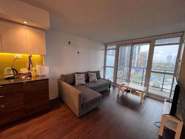 For Lease 121 Mcmahon Drive Unit# 1717, Toronto, Ontario