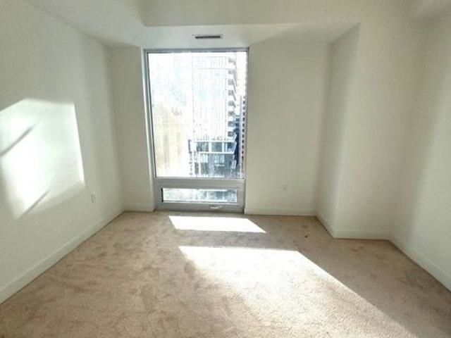 For Lease 121 St Patrick Street Unit# 1016, Toronto, Ontario