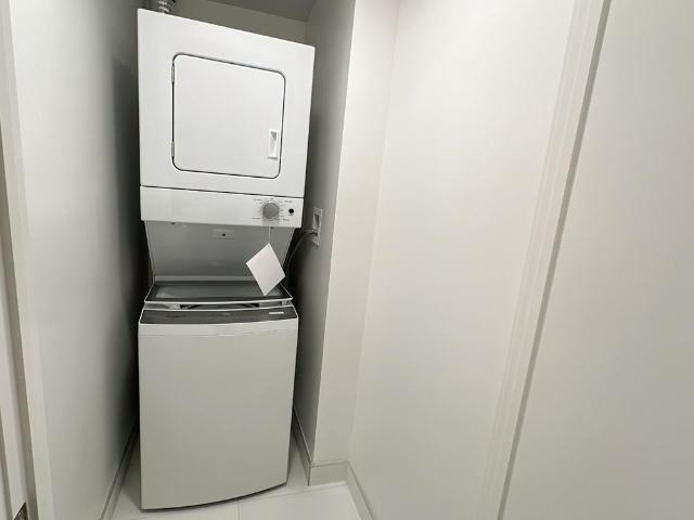 For Lease 121 St Patrick Street Unit# 916, Toronto, Ontario