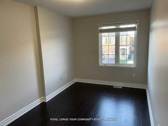 For Lease 122 Russel Drive, Bradford West Gwillimbury, Ontario