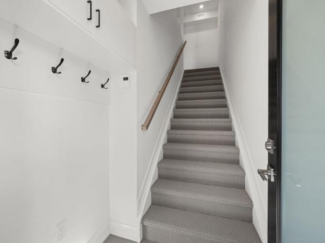 For Lease 1231 Shillington Avenue Unit# Upper, Carlington Central Park, Ontario