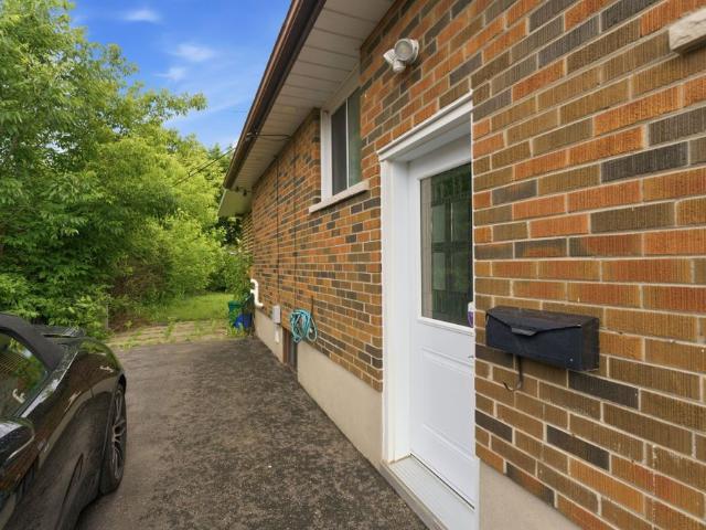 For Lease 1235 Somerville Street Unit# LOWER, Oshawa, Ontario