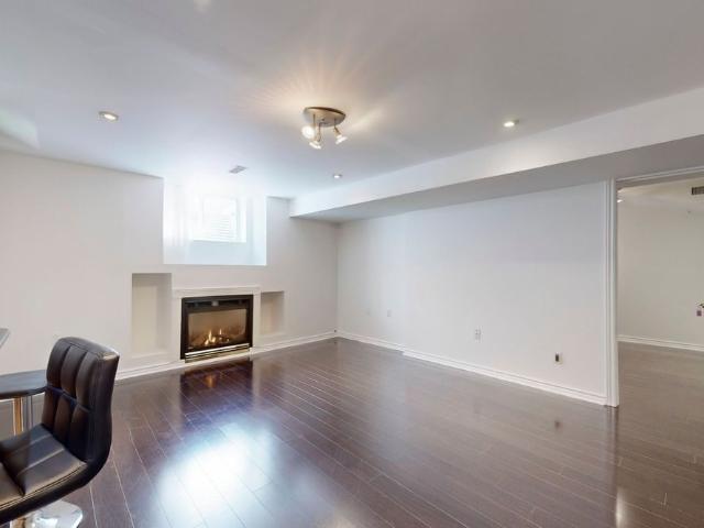 For Lease 123 Monte Carlo Drive, Vaughan, Ontario