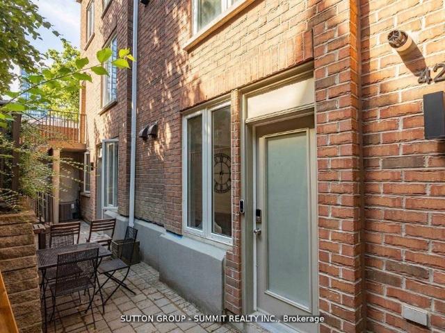 For Lease 12 Douro Street Unit# 421, Toronto, Ontario