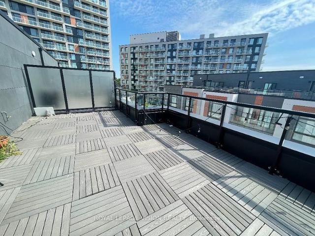 For Lease 12 David Eyer Road Unit# TH 1123, Richmond Hill, Ontario
