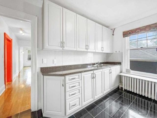 For Lease 12 Kendal Avenue Unit# 5, Toronto, Ontario