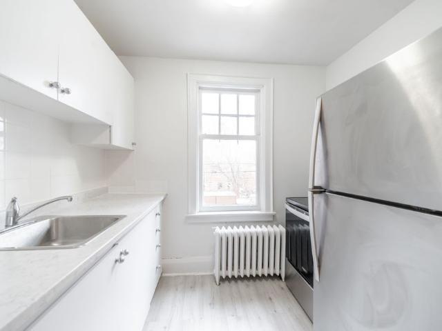 For Lease 12 Kingston Road Unit# 76, Toronto, Ontario