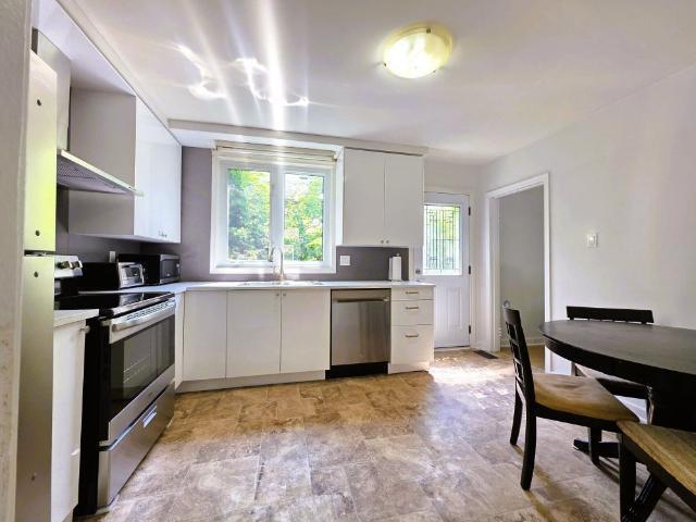 For Lease 12 Lacewood Crescent, Toronto, Ontario