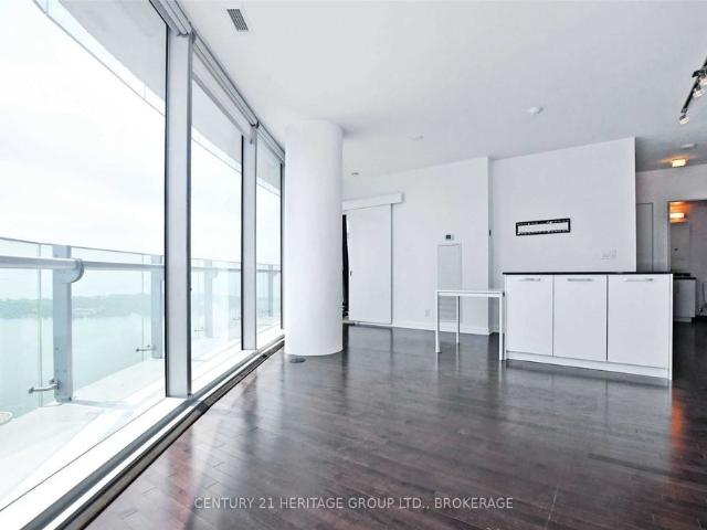 For Lease 12 York Street Unit# 5202, Toronto, Ontario