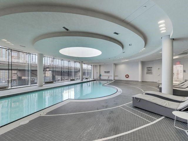 For Lease 12 York Street Unit# 5705, Toronto, Ontario
