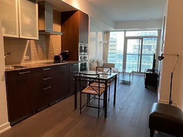 For Lease 12 York Street Unit# 2709, Toronto, Ontario