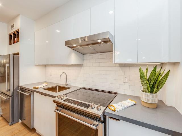 For Lease 1340 King Street Unit# 101, Toronto, Ontario