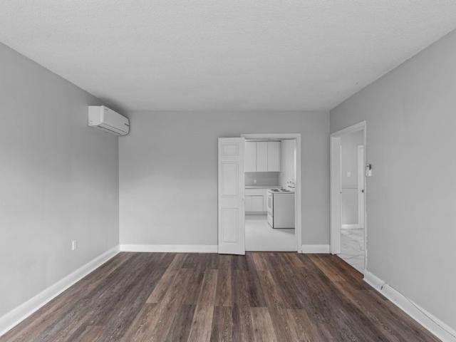 For Lease 134 Napier Street Unit# 3, Barrie, Ontario