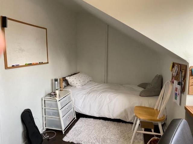 For Lease 134 Huron Street Unit# 2, Toronto, Ontario