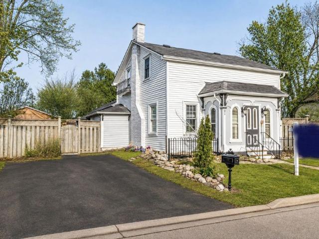 For Lease 134 Kitchener Road, Cambridge, Ontario
