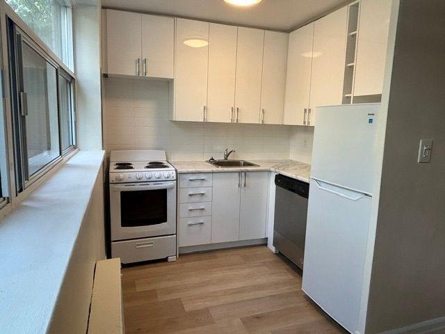 For Lease 134 Lawton Boulevard Unit# 105, Toronto, Ontario