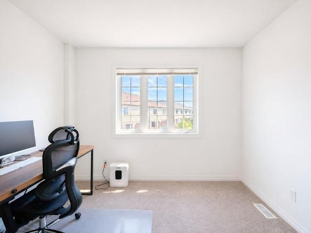 For Lease 135 Hardcastle Drive Unit# 35, Cambridge, Ontario