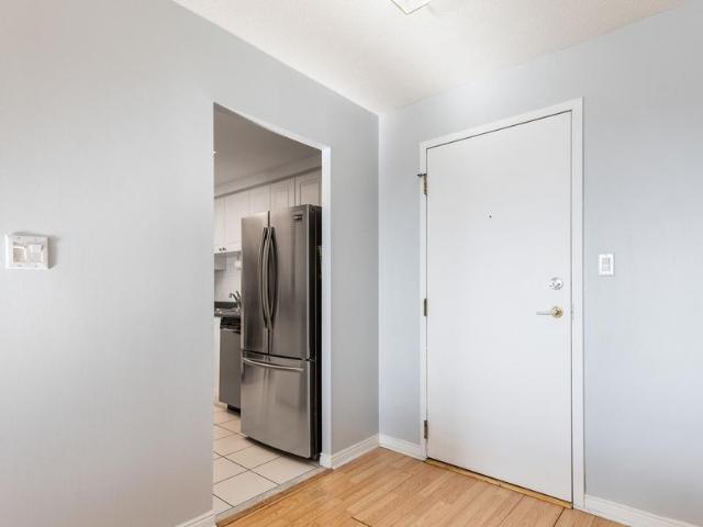 For Lease 135 Hillcrest Avenue Unit# 1805, Mississauga, Ontario