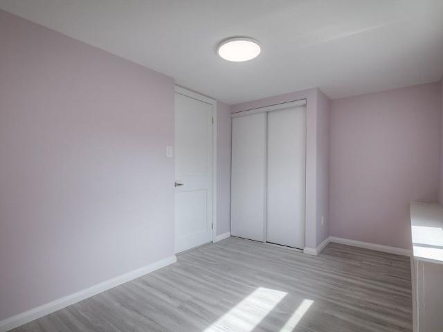 For Lease 135 Jane Street Unit# 2, Toronto, Ontario