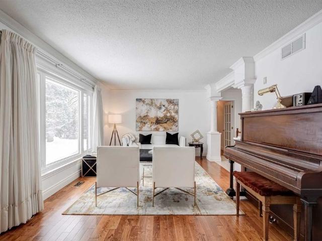 For Lease 135 Jennifer Crescent, East Gwillimbury, Ontario