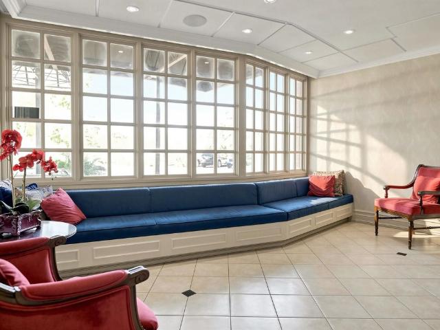 For Lease 1360 Rathburn Road Unit# 1808, Mississauga, Ontario
