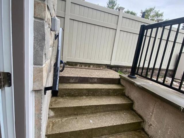 For Lease 137 Spring Azure Crescent Unit# BSMT, Oakville, Ontario