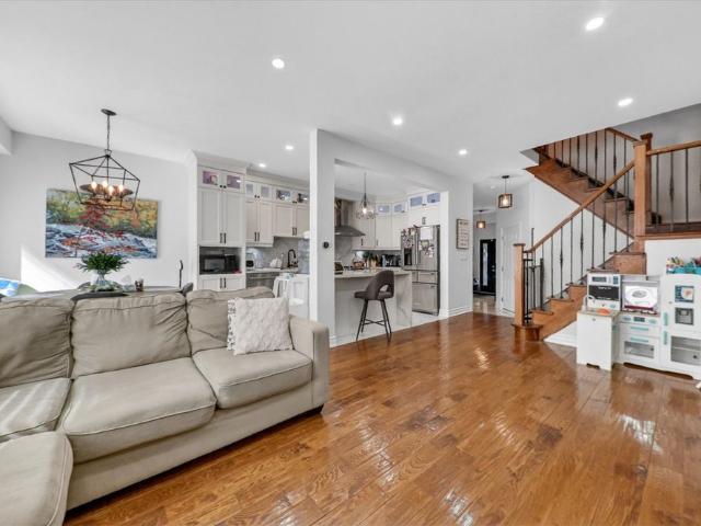 For Lease 138 Gristone Crescent, Toronto, Ontario