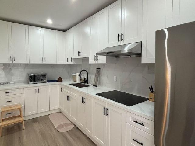 For Lease 138 Robert Street Unit# 101, Toronto, Ontario