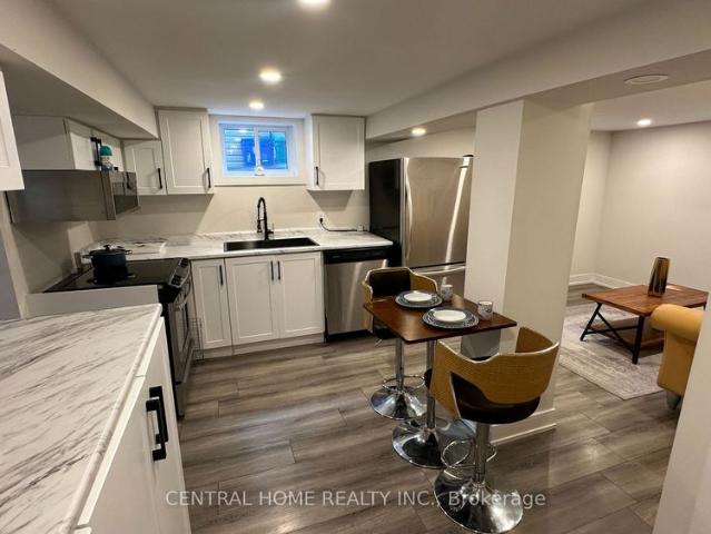 For Lease 139 Maurice Court Unit# Lower Level, Newmarket, Ontario