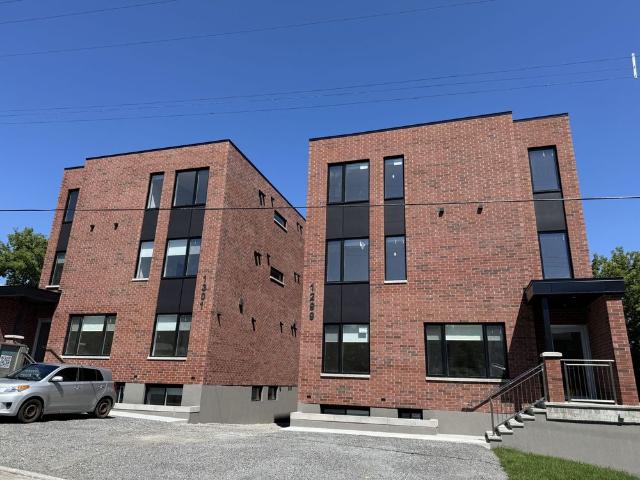 For Lease 1301 Dorchester Avenue Unit# 4, Carlington Central Park, Ontario
