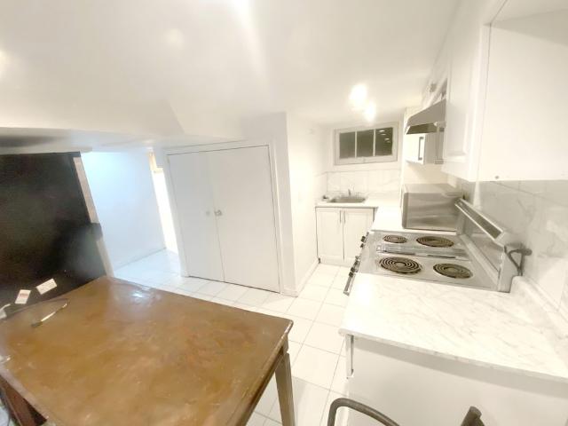 For Lease 130 Merna Avenue Unit# Bsmt, Hamilton, Ontario