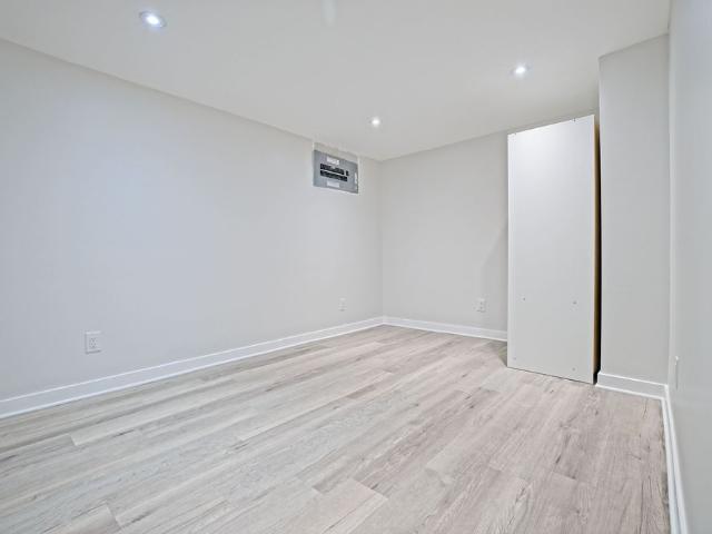 For Lease 130 Duncanwoods Drive Unit# Bsmt, Toronto, Ontario