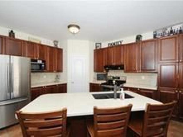 For Lease 1318 Aldergrove Drive, Oshawa, Ontario