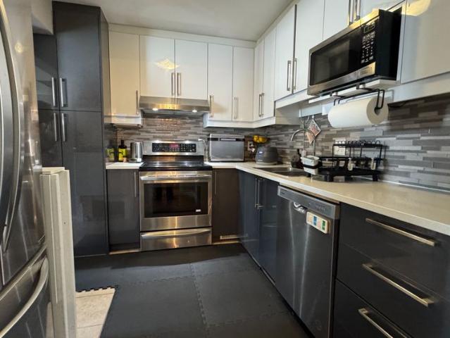 For Lease 131 Markland Crescent, Barrhaven, Ontario