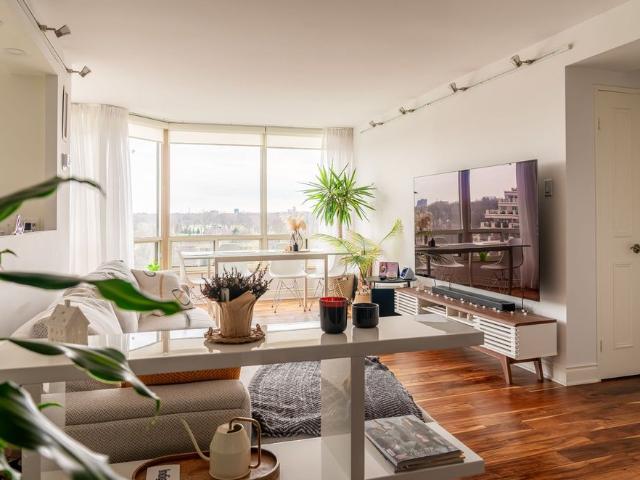 For Lease 1320 Islington Avenue Unit# 1003, Toronto, Ontario