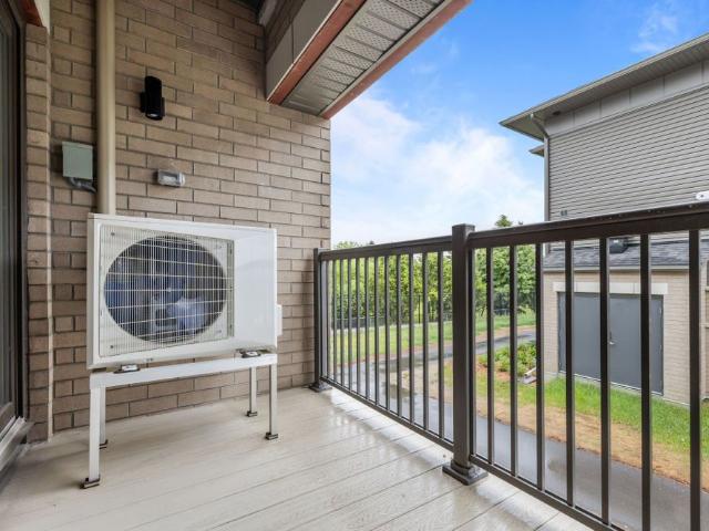 For Lease 1321 Silhouette Private, Barrhaven, Ontario