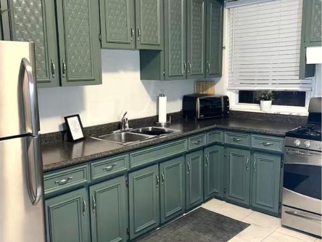 For Lease 132 Grace Street Unit# Main, Toronto, Ontario