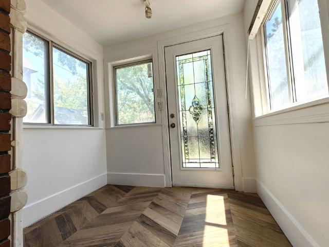 For Lease 133 Heddington Avenue, Toronto, Ontario