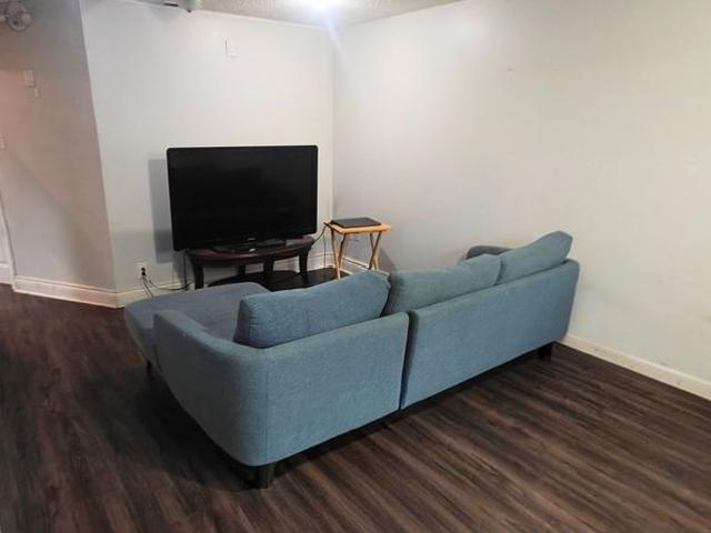For Lease 13 Ontario Street, Ajax, Ontario
