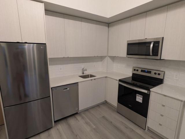 For Lease 1440 Clarriage Court Unit# 102, Milton, Ontario