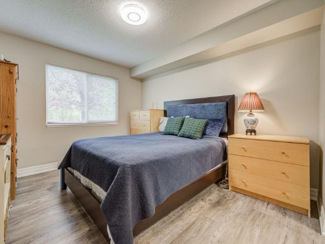 For Lease 1450 Glen Abbey Gate Unit# 214, Oakville, Ontario
