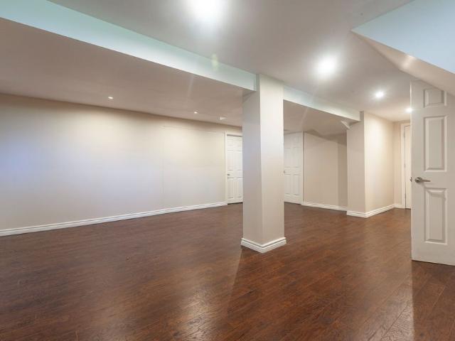 For Lease 1461 Moss Glen Road, Burlington, Ontario