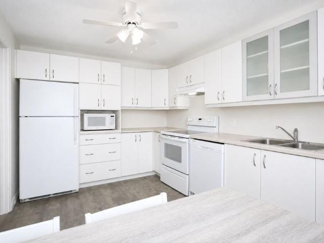 For Lease 1465 Baseline Road Unit# 809, Belair Park Copeland Park and Area, Ontario