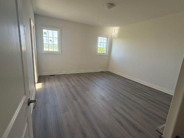 For Lease 1466 Wheatcroft Drive, Oshawa, Ontario