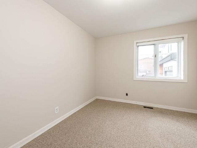 For Lease 1474 GOTH Avenue, Blossom Park Airport and Area, Ontario