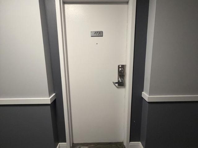 For Lease 147 Wellington Street Unit# 606, Aurora, Ontario
