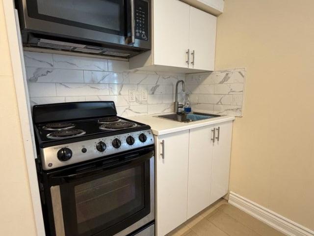 For Lease 148 Belgravia Avenue Unit# Upper, Toronto, Ontario
